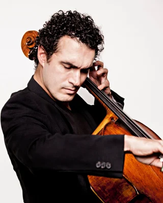 Cellist Adolfo Gutiérrez Arenas performs a recital with pianist Julien Quentin at the Teatro Principal de Alicante on Wednesday 12th November
Part of the  Sociedad de Conciertos de Alicante series, this concert features works by Beethoven, Schumann and Brahms:
- Beethoven: Seven Variations on the Magic Flute
- Beethoven: Sonata No. 3 in A major. Op. 69 
--interval--
- Schumann: Adagio and Allegro, Op. 70
- Brahms: Sonata No. 2 in F Major Op. 99 
For more information and tickets, visit the link below
https://sociedadconciertosalicante.com/adolfo-gutirrez-arenas-violonchelojulien-quentin-piano
@adolfogutierrezarenas @sociedad_conciertos_alicante