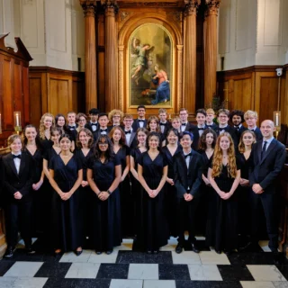 Ahead of their newest album release next week, members of the Choir of Clare College, Cambridge with music director Graham Ross will feature on tomorrow's programme of BBC Radio 3's In Tune from 5pm.

bbc.co.uk/programmes/m0032hxt

'Reaching Farther: Clare College 1326–2026' will be released on Signum Classics next Friday, 23rd October. The album marks the 700th anniversary of Clare College, Cambridge, with a programme of choral music commissioned for and closely associated with the Choir, performed under Director of Music Graham Ross. 

signumrecords.com/product/reaching-farther

📸 - Hugh Warrick

@choirofclarecollege @mrgrahamross @bbcradio3 #signumrecords